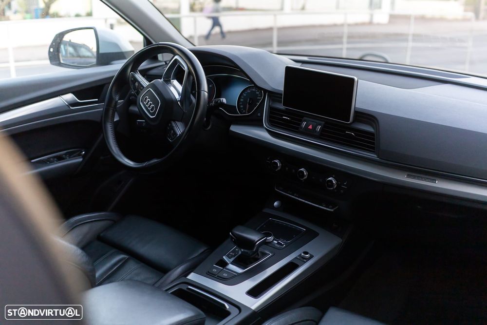 Audi Q5 2.0 TFSI quattro S tronic sport - 33