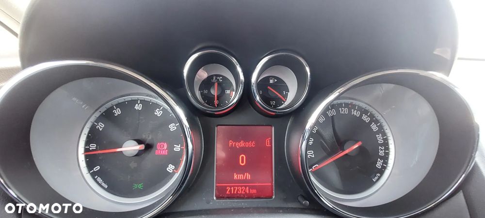 Opel Astra 1.4 Turbo - 9