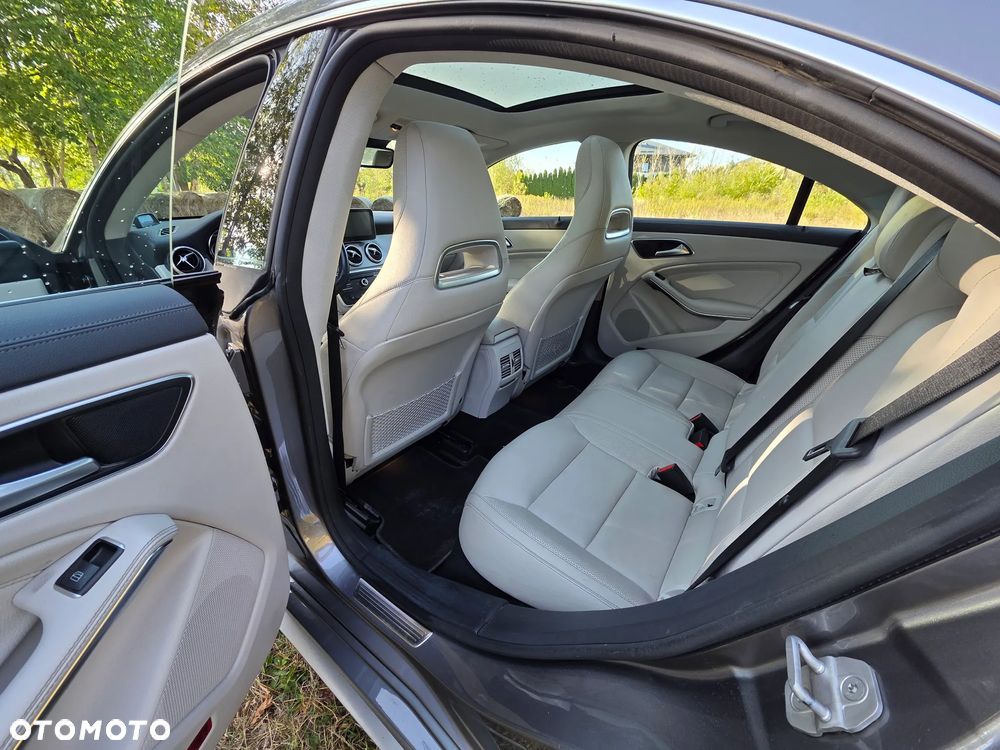 Mercedes-Benz CLA - 19