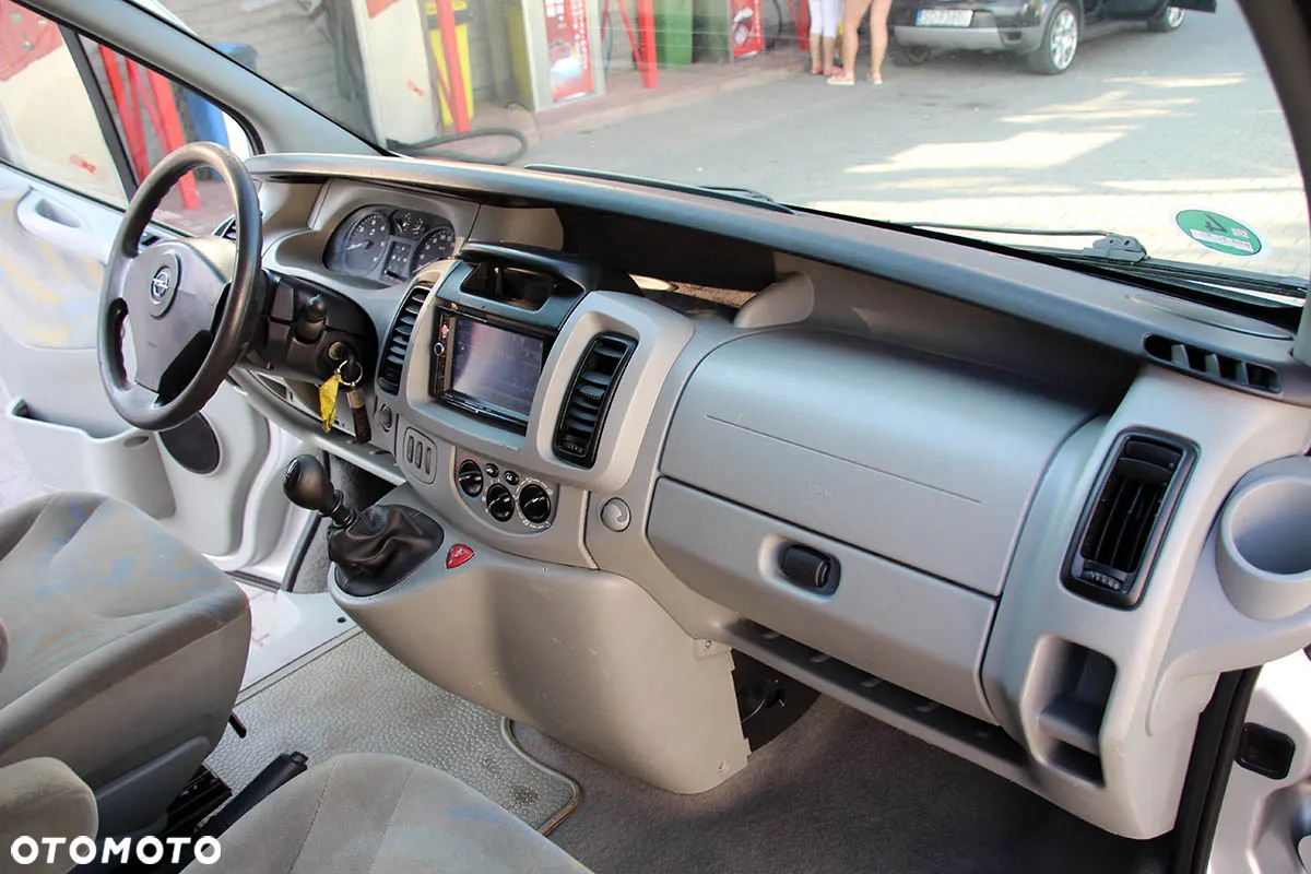 Opel Vivaro DTI Tour - 20