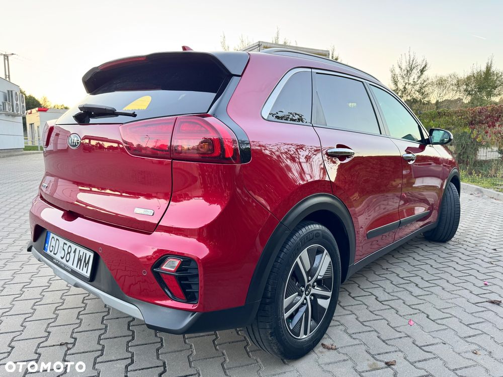 Kia Niro 1.6 GDI Hybrid L Business Line - 6