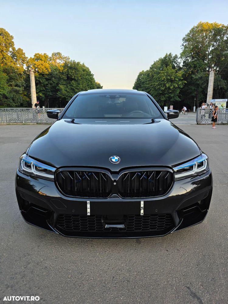 BMW Seria 5 530i xDrive AT - 2