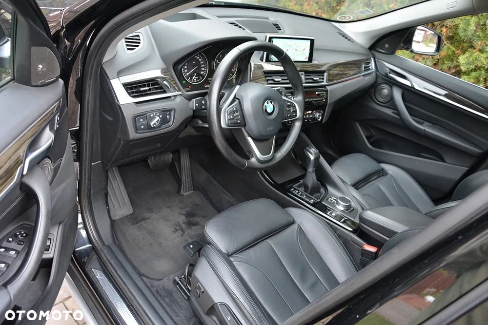 BMW X1 xDrive20d xLine - 23