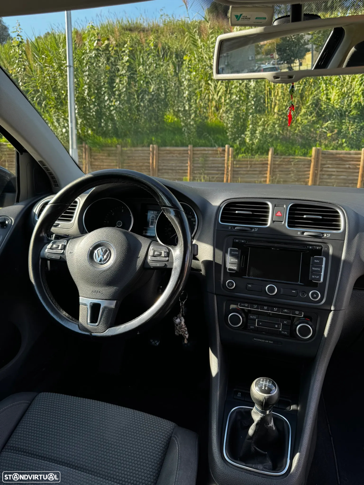 VW Golf 1.6 TDi Confortline - 9