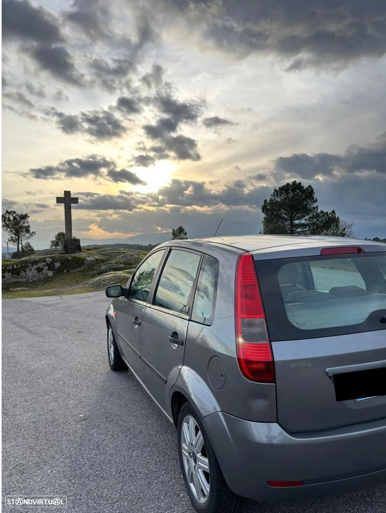 Ford Fiesta - 3
