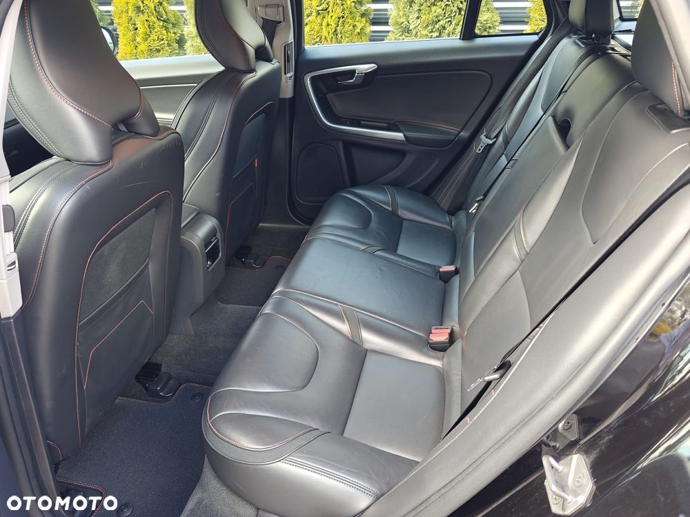Volvo V60 - 12