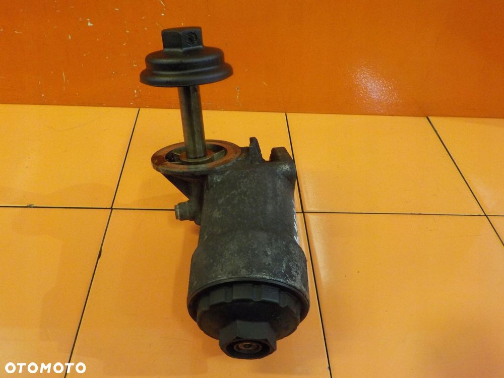AUDI A3 8P 3.2 VR6 V6 06r 250KM BDB obudowa filtra oleju 022115403QA - 4