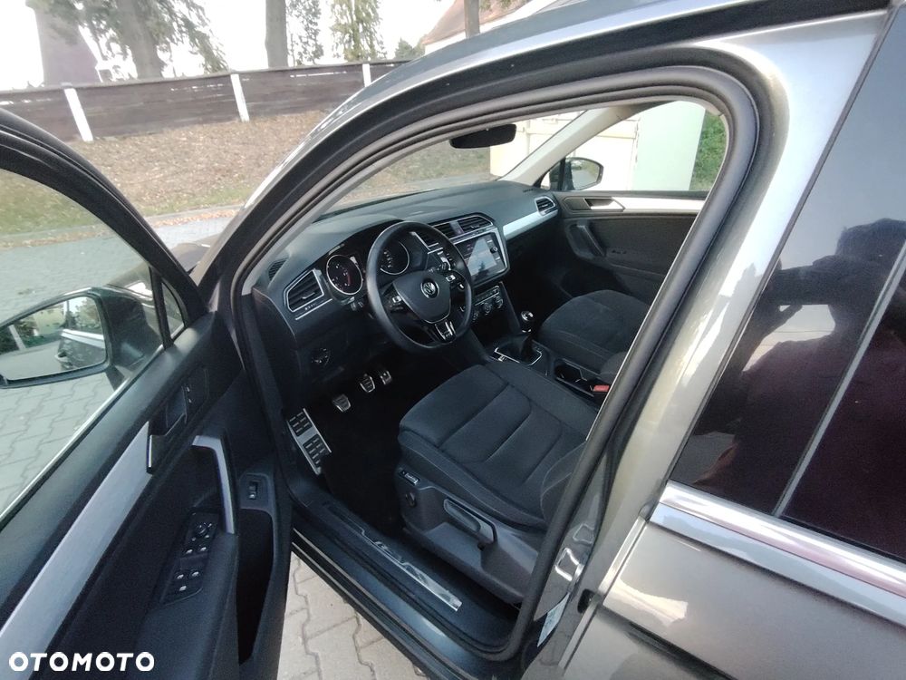 Volkswagen Tiguan 2.0 TDI SCR R-Line - 10