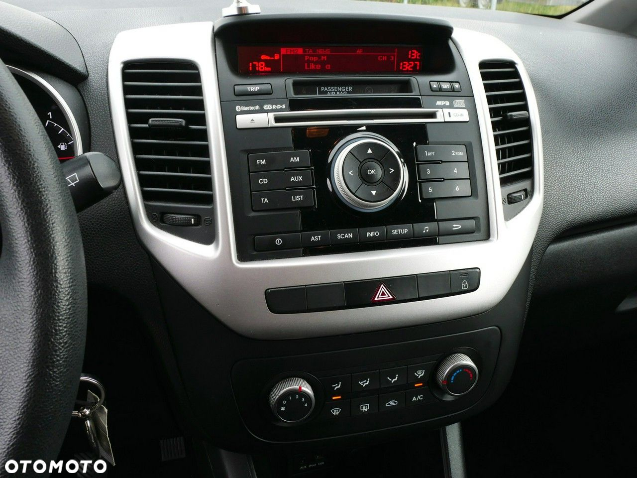Kia Venga 1.4 CRDi 90 Attract - 19