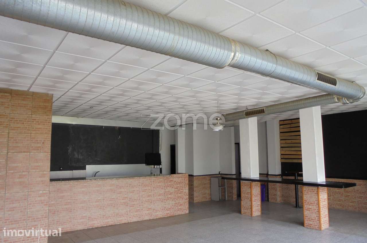 Loja com PIP Aprovado para T2 com Garagem em Sangalhos - Grande imagem: 3/15