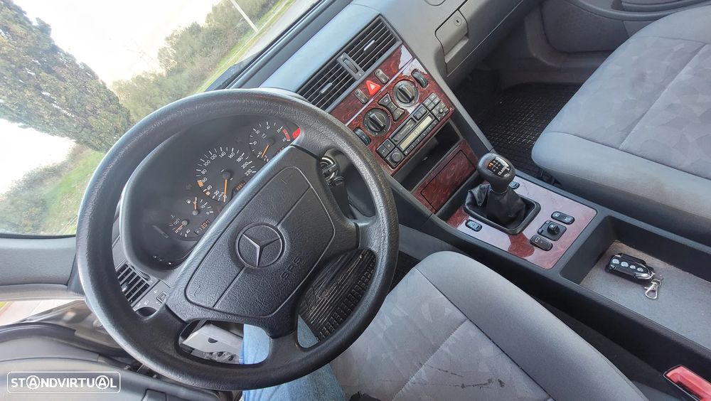 Mercedes-Benz C 200 D Classic - 7