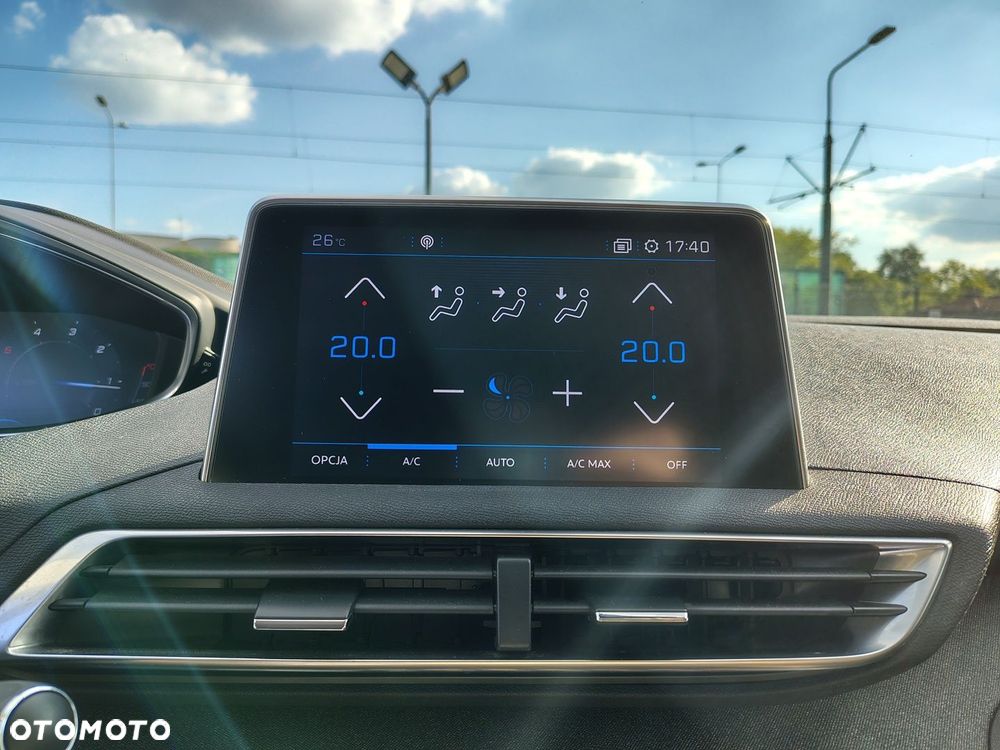 Peugeot 5008 1.6 BlueHDI Allure S&S EAT6 - 24