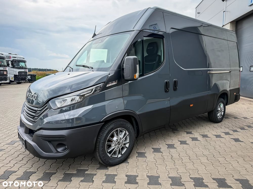 Iveco Daily 35S18HA8 V 3.0 Diesel 180 KM L3H2 - 15