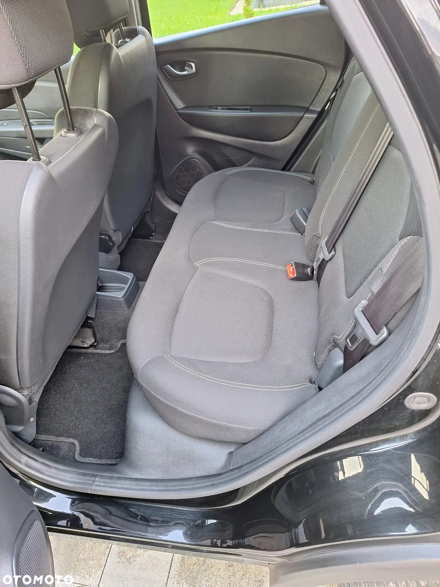 Renault Captur 0.9 Energy TCe Intens EU6 - 17