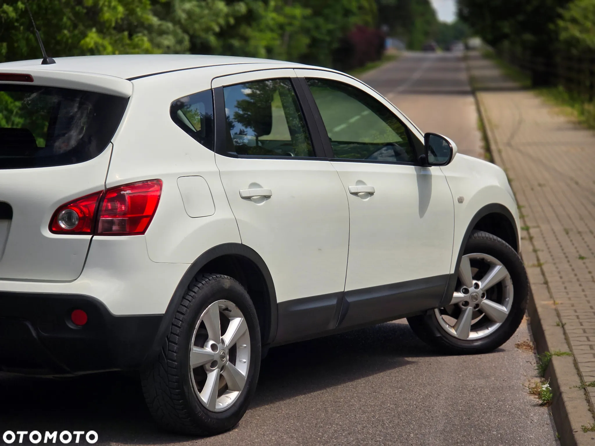 Nissan Qashqai 1.6 visia - 39