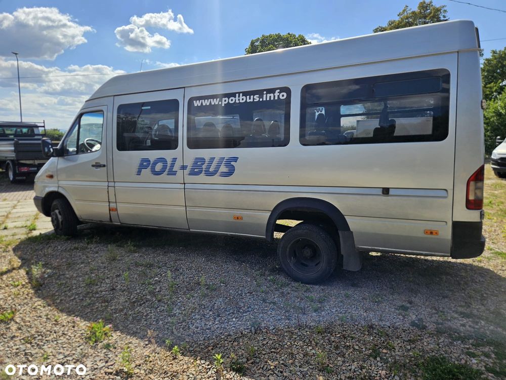 Mercedes-Benz Sprinter 413, 411, 412, 416 - 12
