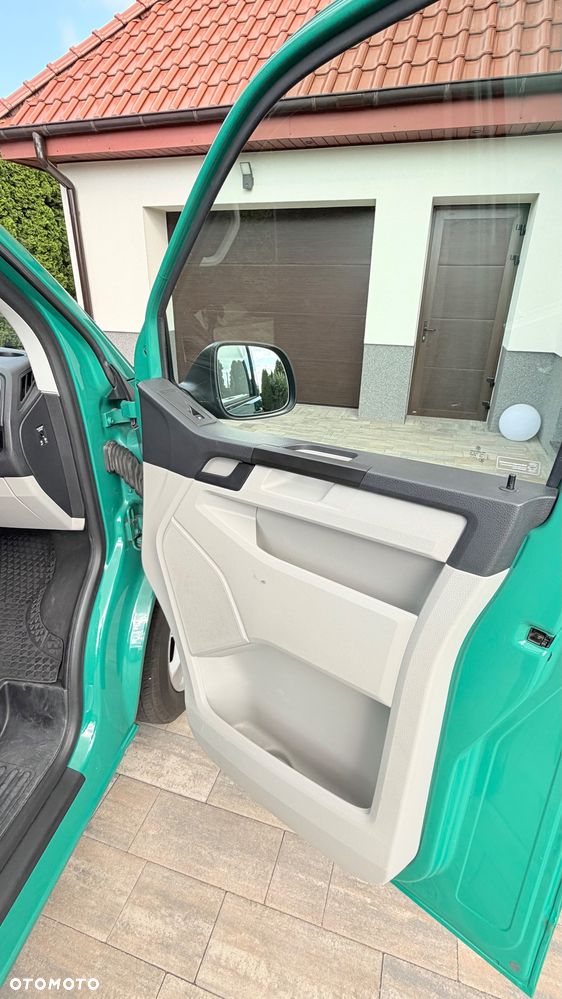 Volkswagen Transporter - 15