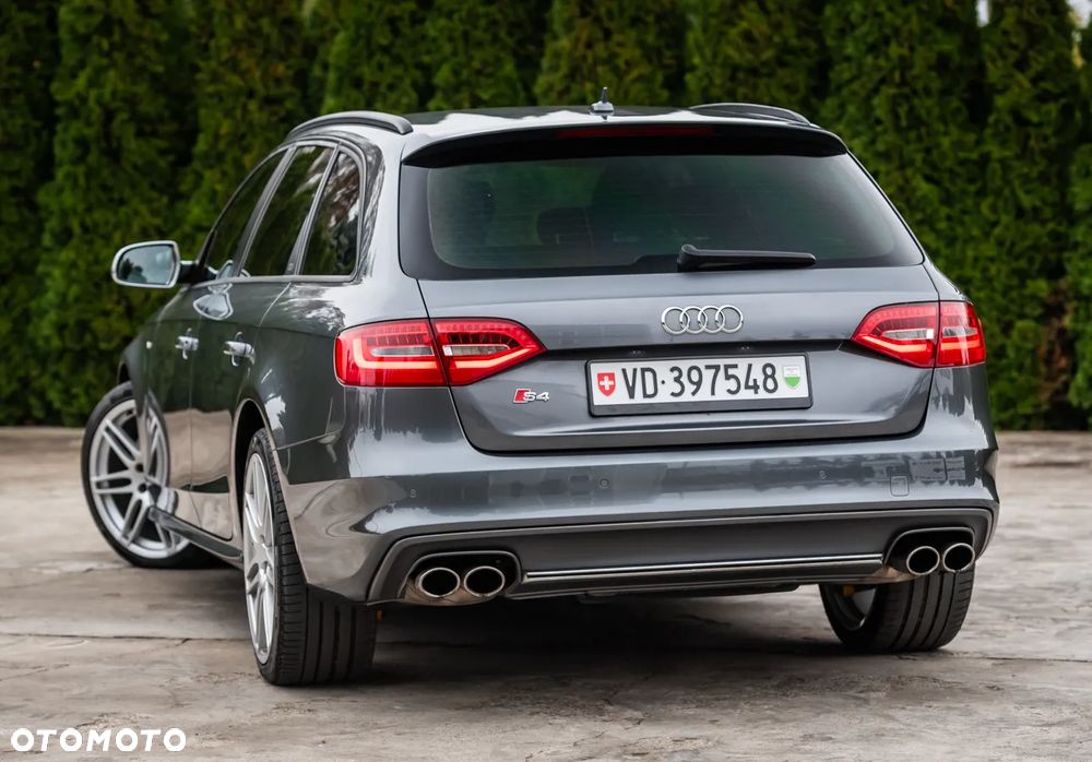 Audi S4 Avant 3.0 TFSI Quattro S tronic - 4