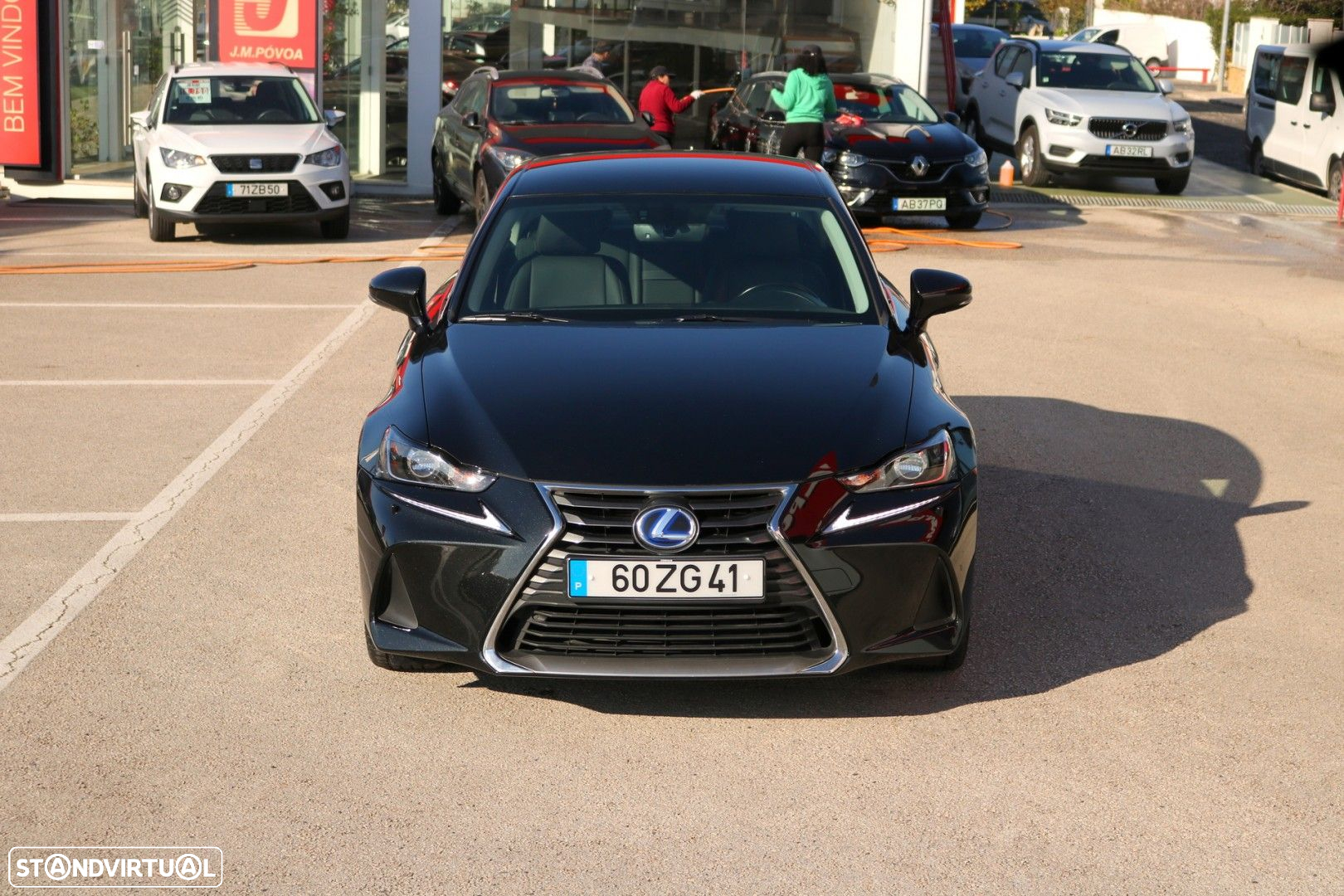 Lexus IS 300H Executive - 4