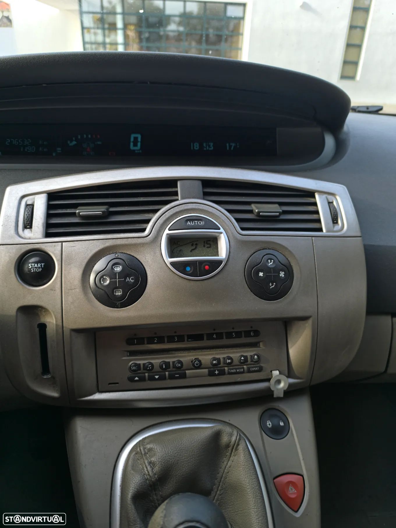 Renault Grand Scénic - 1