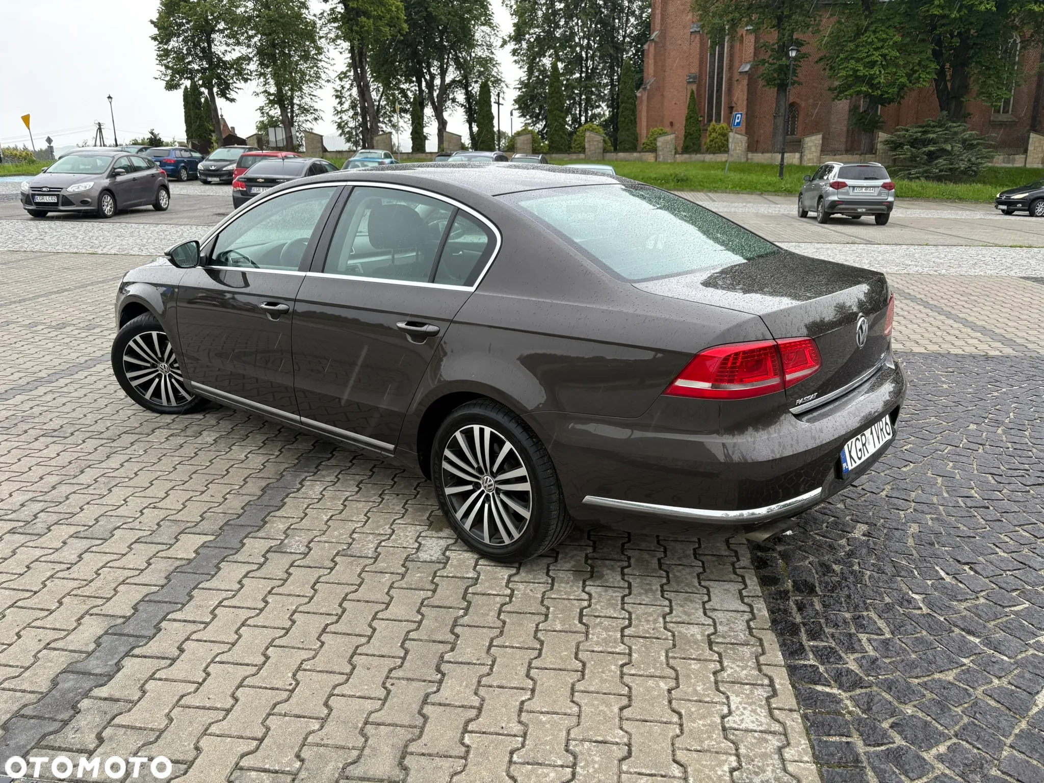 Volkswagen Passat 2.0 TDI Comfortline - 4