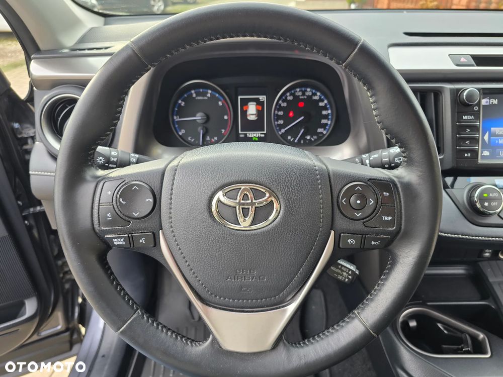 Toyota RAV4 - 27