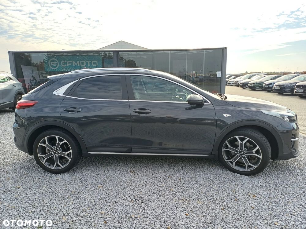 Kia XCeed 1.5 T-GDI M - 10