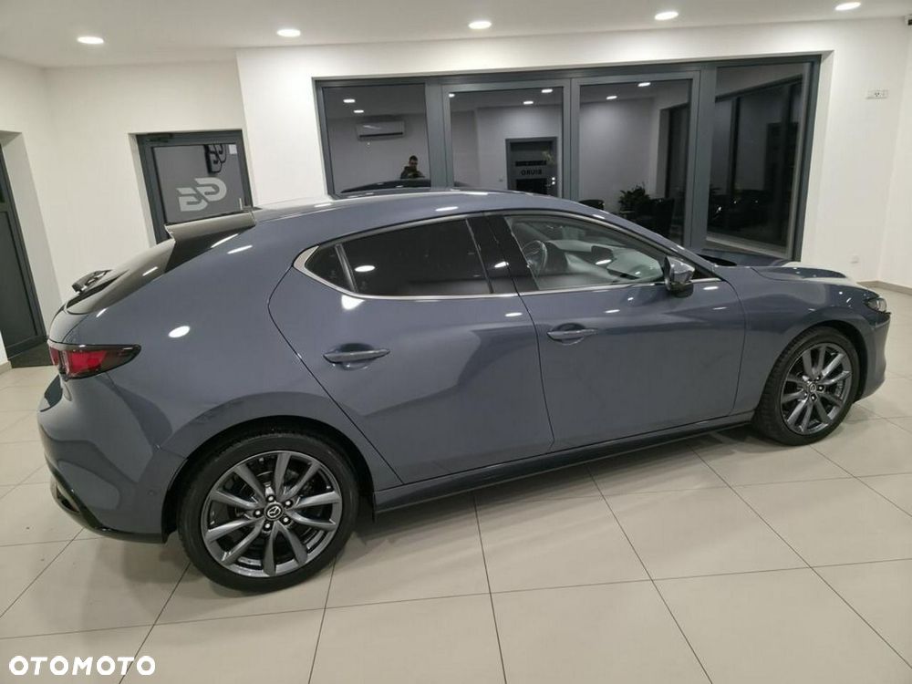 Mazda 3 2.0 mHEV Homura - 9