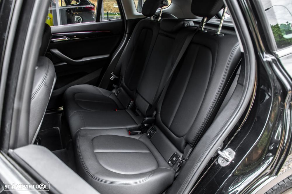 BMW X1 16 d sDrive xLine - 29