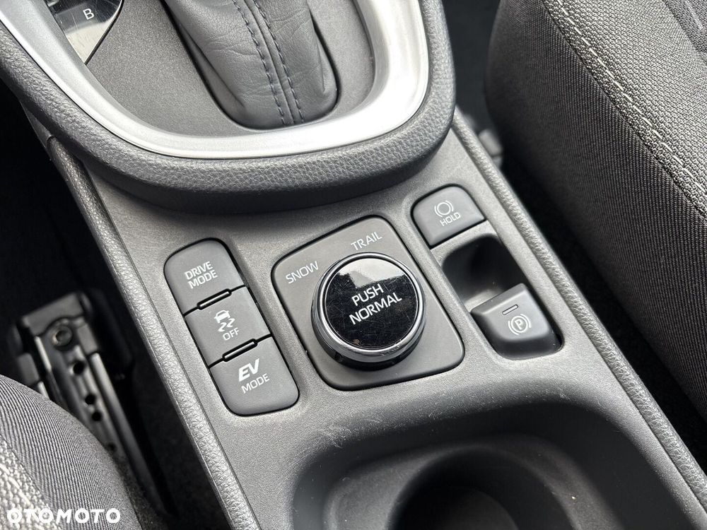 Toyota Yaris Cross Hybrid 1.5 Style AWD - 19