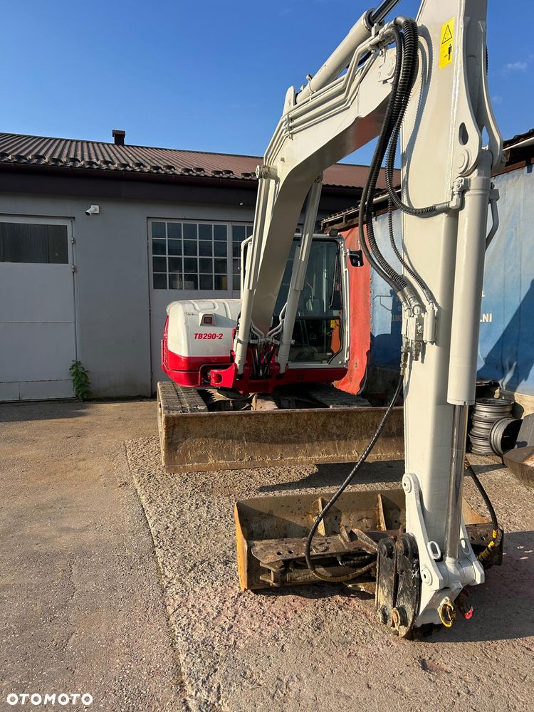 Takeuchi TB290-2 - 11
