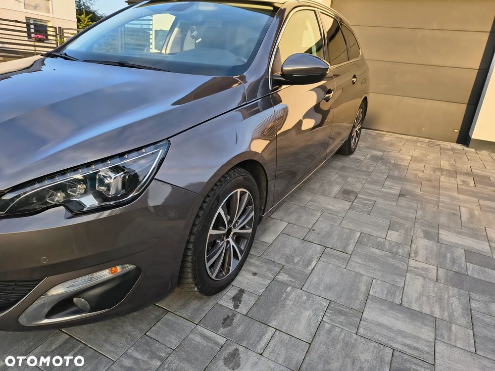 Peugeot 308 BlueHDi 150 Automatik Stop & Start Allure - 15