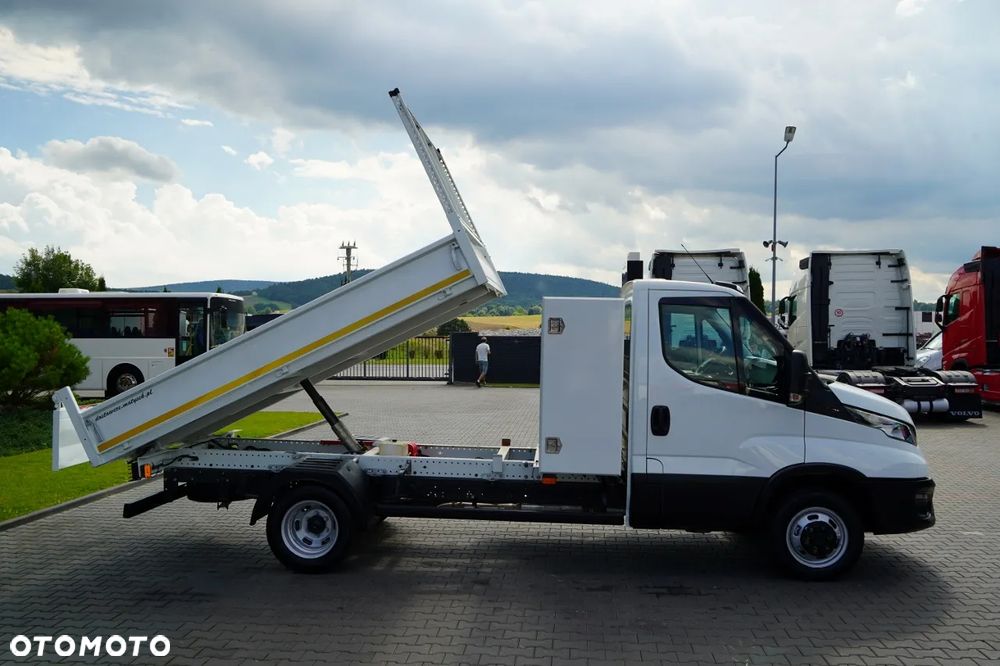 Iveco DAILY 35-160 / WYWROTKA TYLNOZSYPOWA / STALOWA / 3 MIEJSCA / BLIŹNIAK / MANUAL / SPROWADZONA / EURO 6 - 7