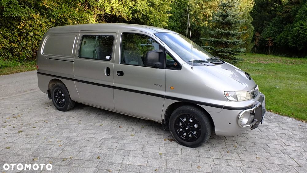 Hyundai H200