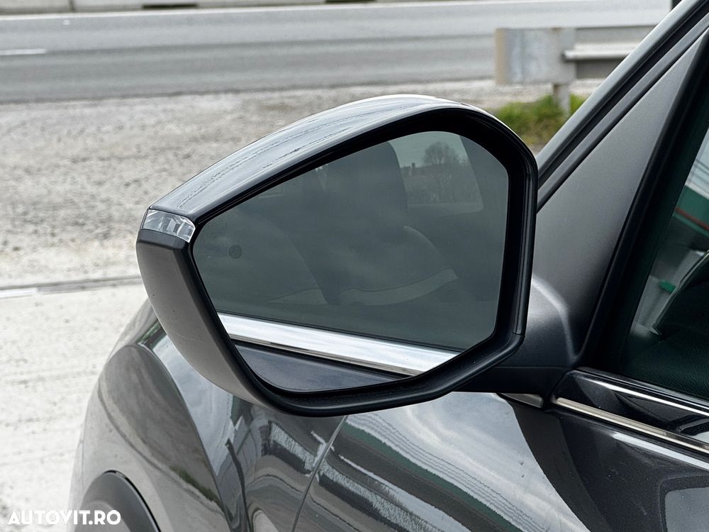 Citroën C4 1.2 PureTech S&S EAT8 Shine - 13