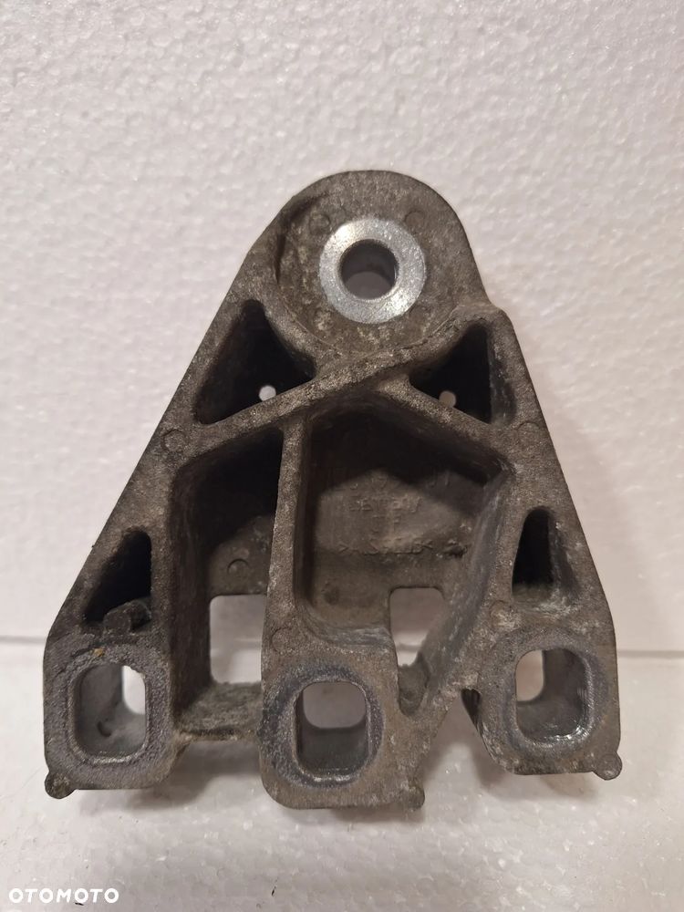 VW T5 LIFT T6 łapa poduszka wspornik silnika 7E0199207 - 1