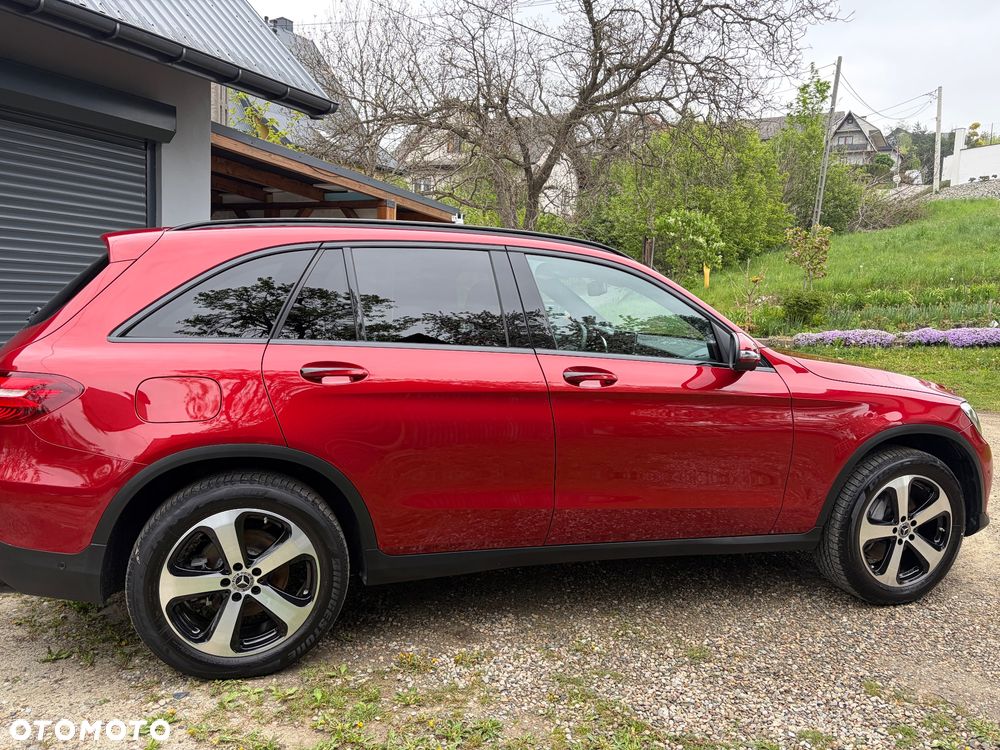 Mercedes-Benz GLC 300 4Matic 9G-TRONIC - 7