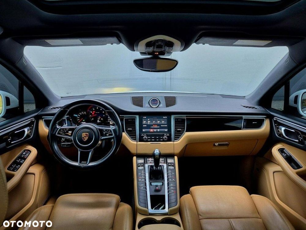 Porsche Macan PDK - 29