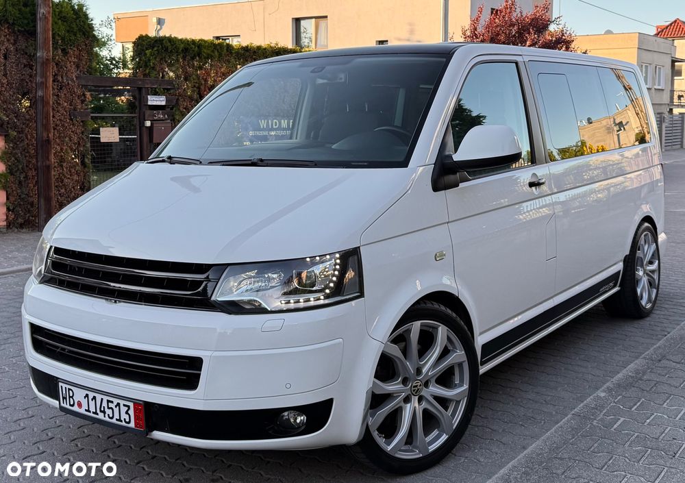 Volkswagen Multivan - 1