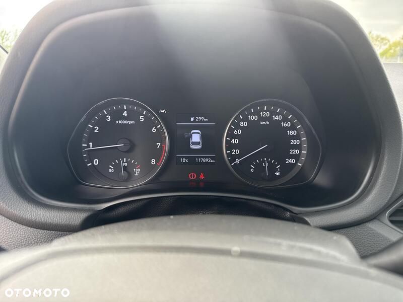 Hyundai i30 1.5 DPI Classic + - 14