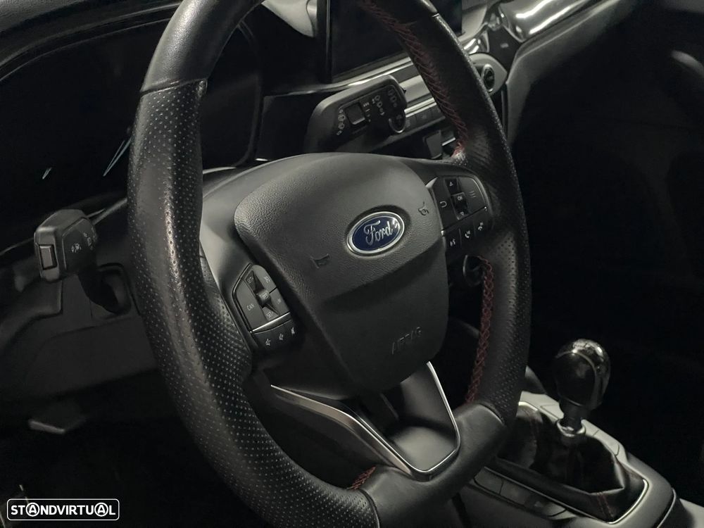 Ford Focus 1.0 EcoBoost MHEV ST-Line - 23