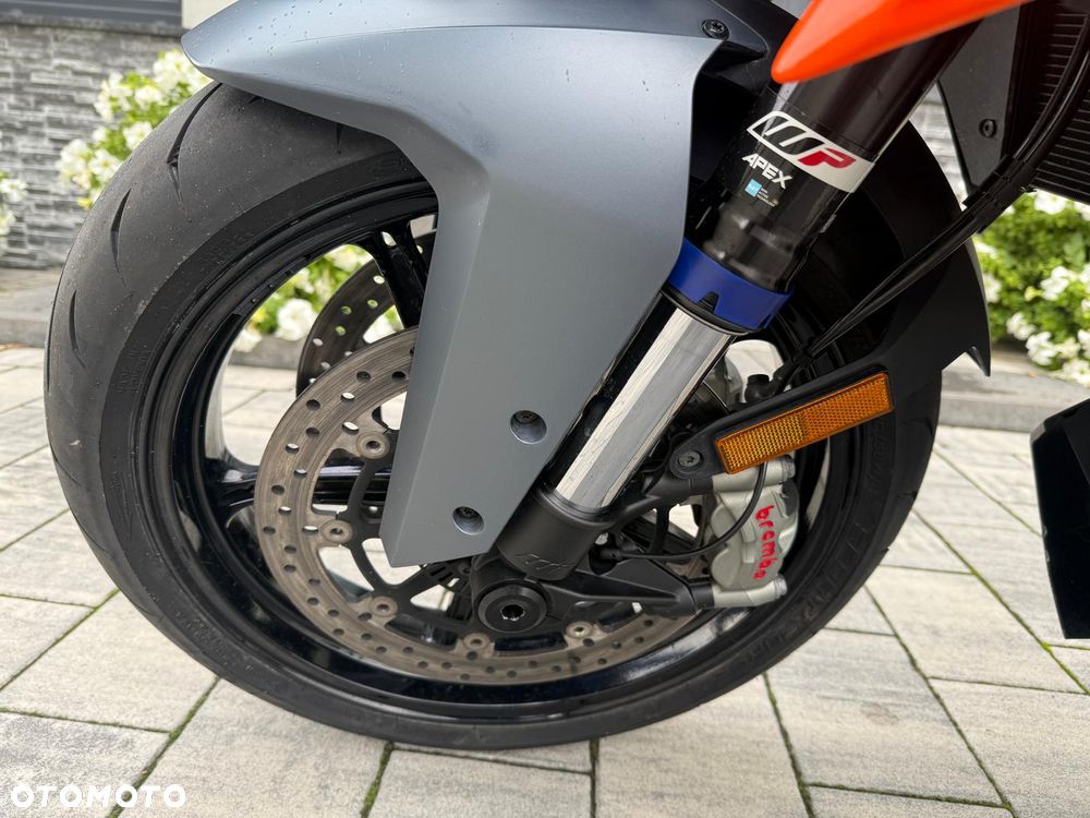 KTM Super Duke - 22