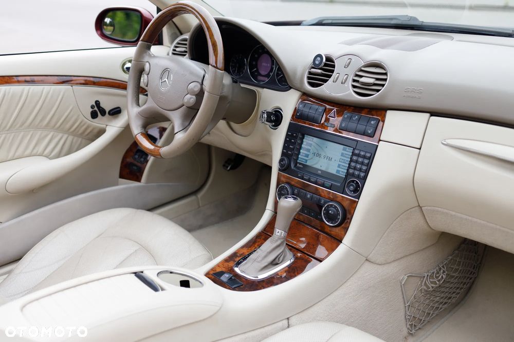 Mercedes-Benz CLK 350 7G-TRONIC Elegance - 14