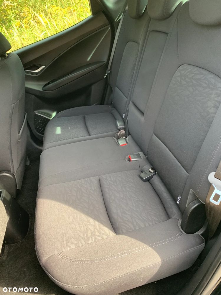 Hyundai ix20 - 17