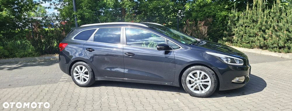 Kia Ceed 1.6 GDI Business Line - 8