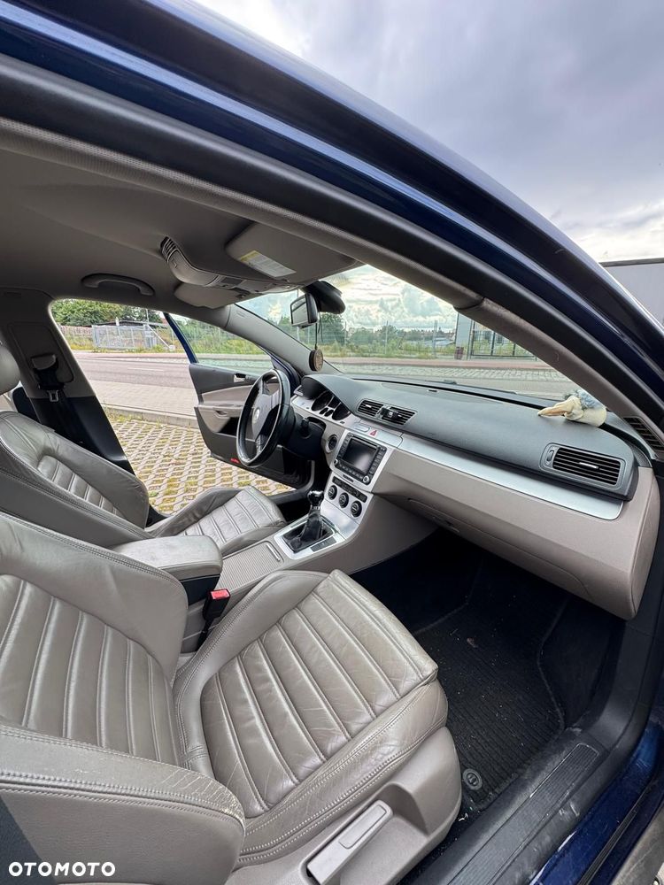 Volkswagen Passat 2.0 FSI 4Motion Highline - 6