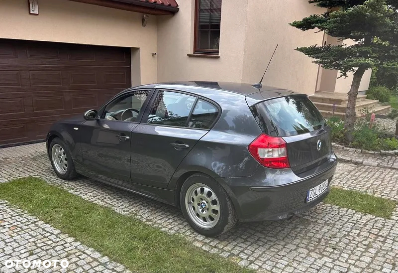 BMW Seria 1 116i - 6