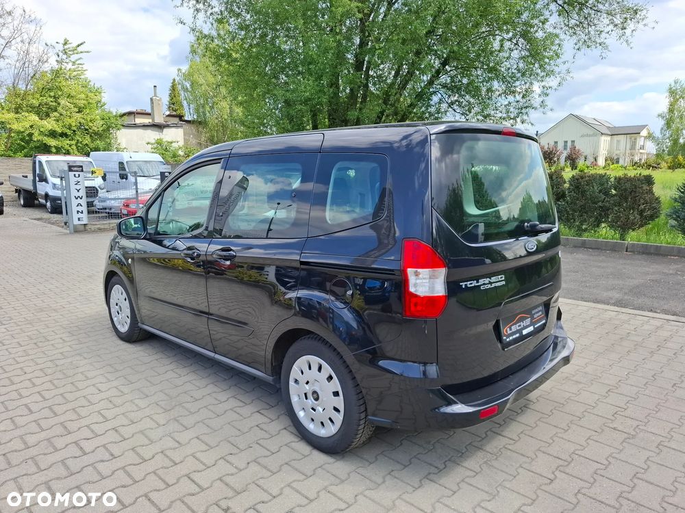 Ford Tourneo Courier 1.5 TDCi Trend - 27