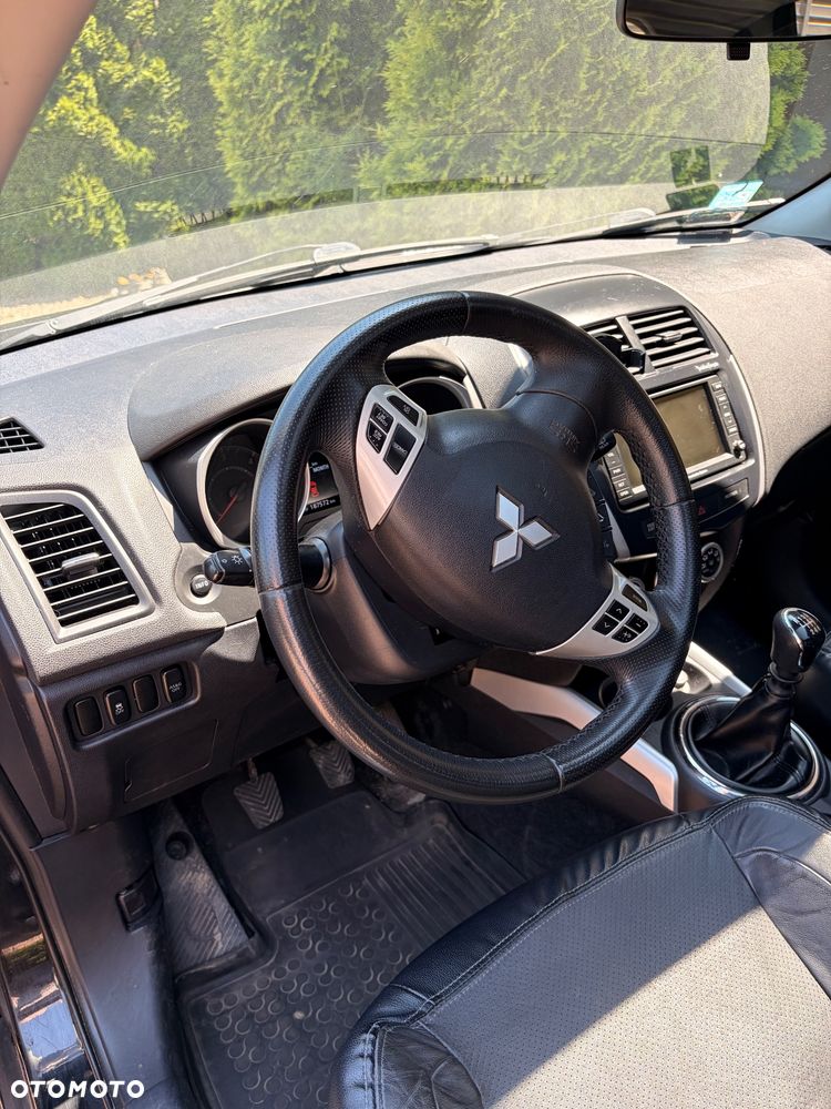 Mitsubishi ASX 1.8 DID Instyle NAVI 4WD AS&G - 12