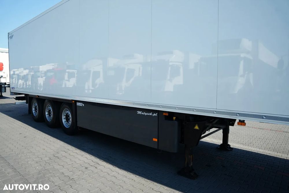Schmitz Cargobull / REFRIGERAT / CU CÂRLIG / THERMO KING SLXI 400 / TRANSPALET / AXĂ DE RIDICARE / - 9